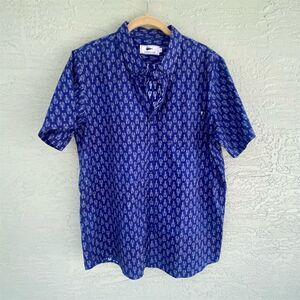 Southern Lure Men's Blue Graphic Print Short Sleeve Button-Up Shirt L NWOT